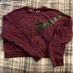NIKE Dri-Fit Cropped Hoodie